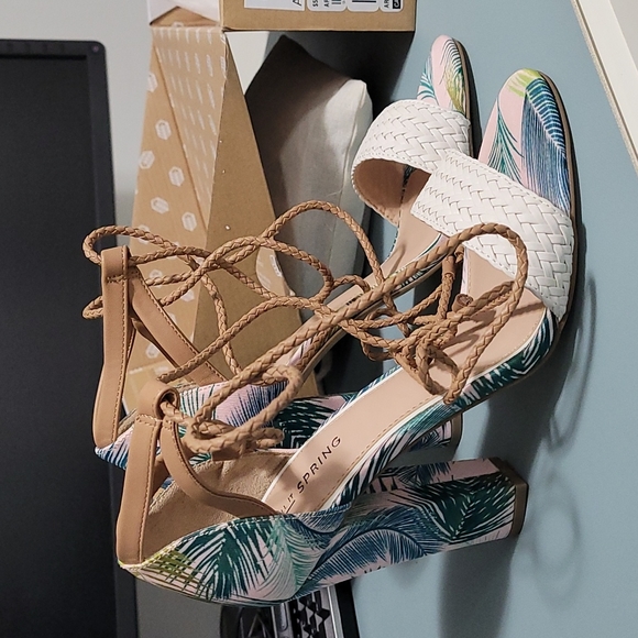 Heels - Picture 1 of 6